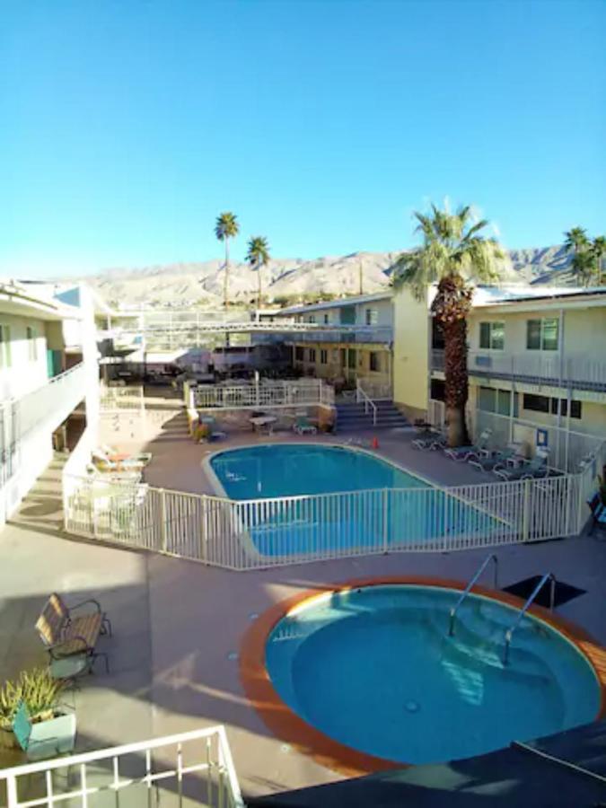 Sandpiper Springs Retreat & Spa Desert Hot Springs Exterior foto